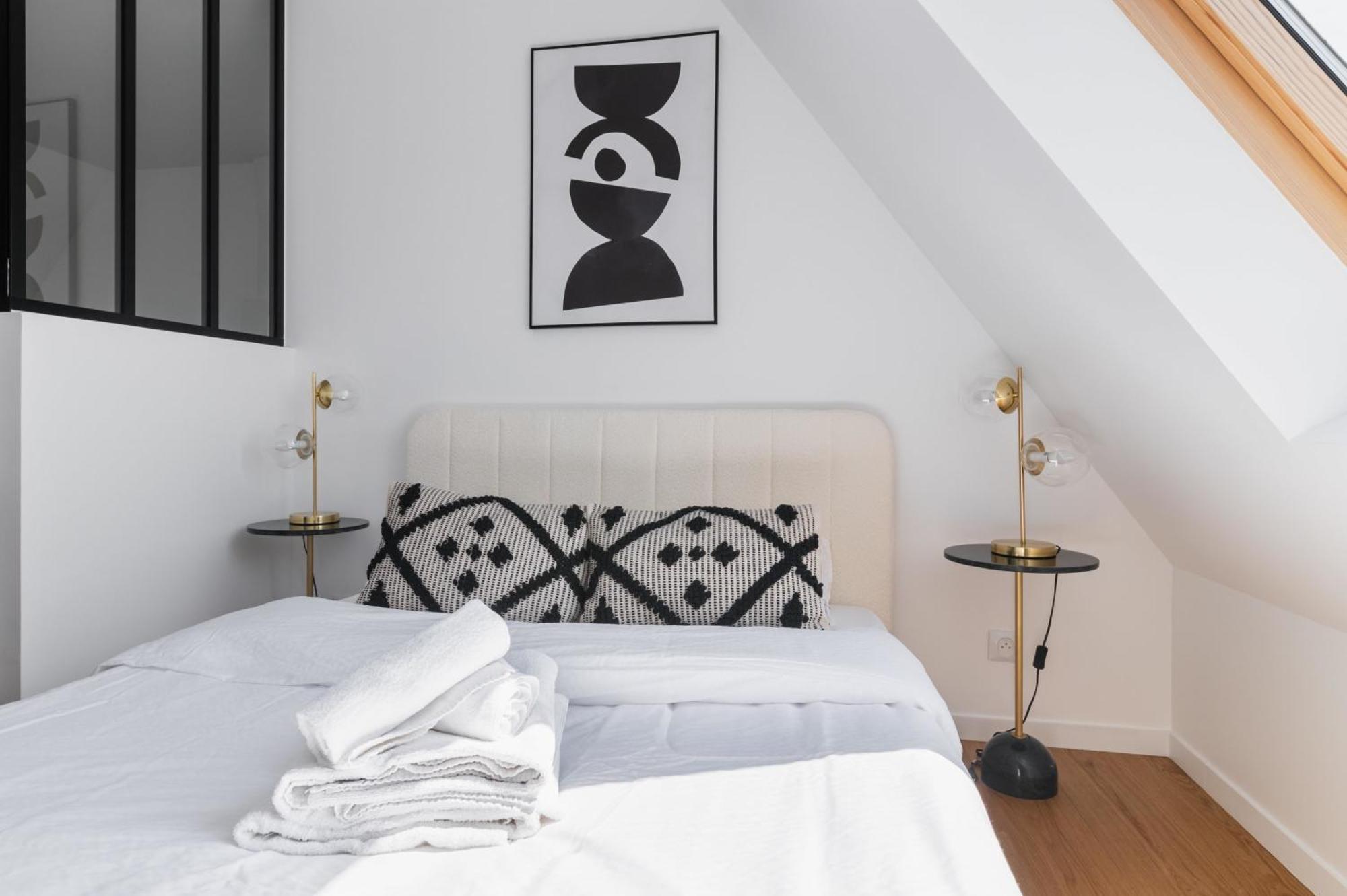 شقة 2 Pieces Refait A Neuf Dernier Etage - Paris 19 - 4P - Flat-Guest المظهر الخارجي الصورة